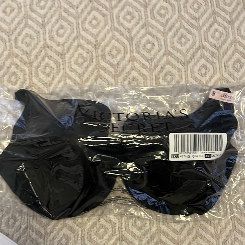 Victoria's Secret Black Bra Intimates & Sleepwear